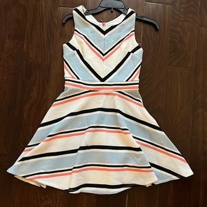 Xhilaration womens patterned dress